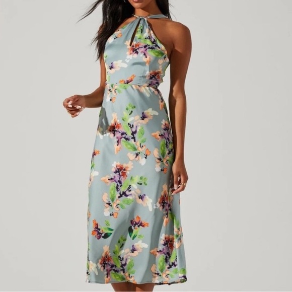 Astr Dresses & Skirts - Astr The Label Sandrine Floral Halter Tie Open Back Midi Dress
